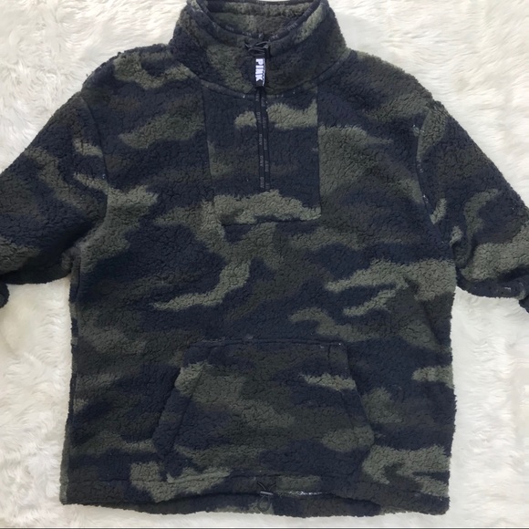 VS PINK Sherpa Camo Pullover Sweatshirt Camouflage - Picture 4 of 6